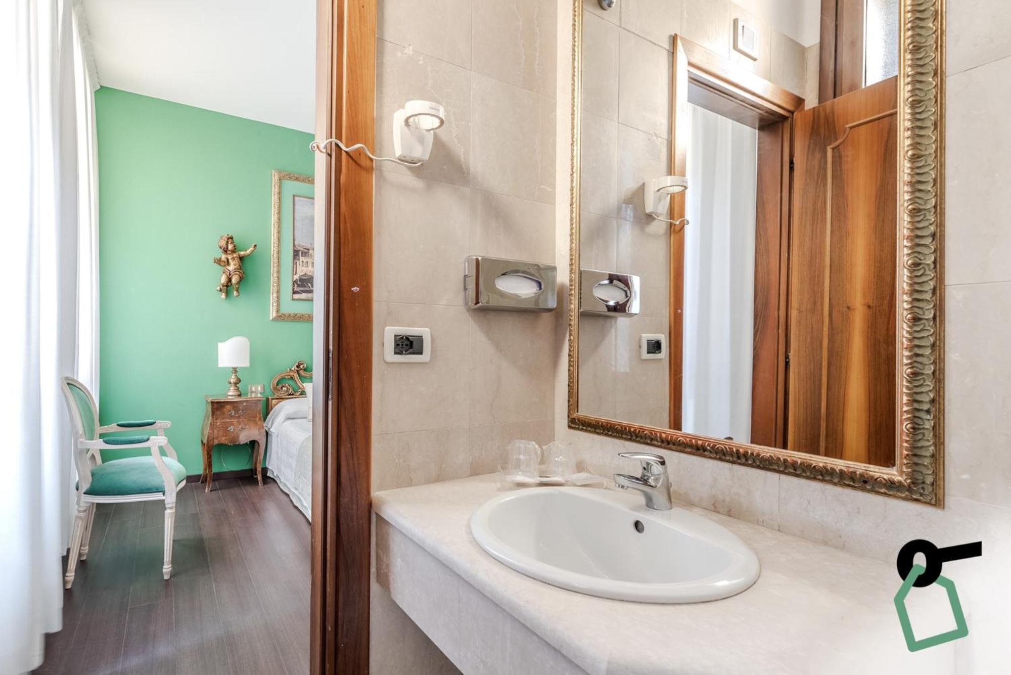 Hotiday Room Collection - Venezia Santa Lucia 외부 사진